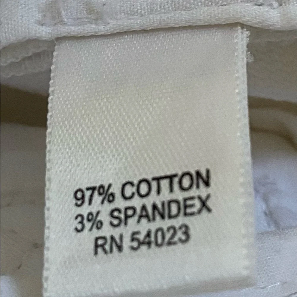 Banana Republic Women’s Sz 2 Martin Fit White  Cotton Blend Twill Stretch Shorts